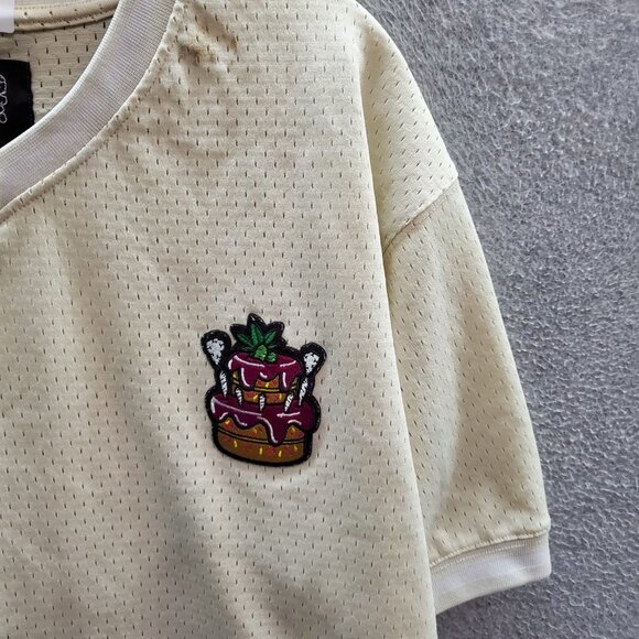 Wedding Cake‎ Men Shirt Large Beige Jersey Streetwear Logo Wake Bake READ - Picture 4 of 10